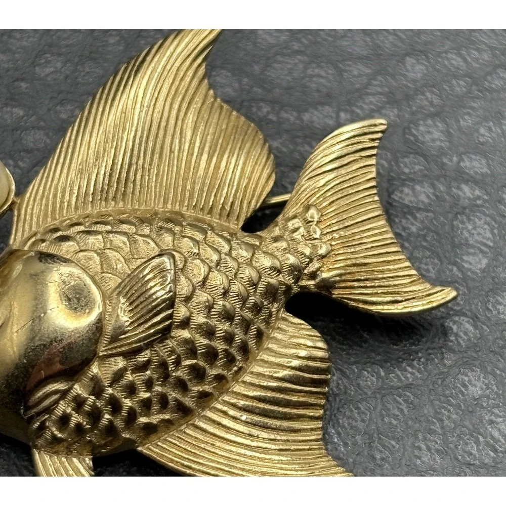 Vintage Fish Brooch Faux Pearl Bubbles Modernist Gold Tone Statement
